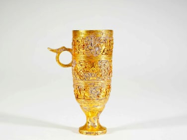 A GOLD'CHILONG'CUP