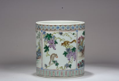 A FAMILLE ROSE 'ANIMAL'BRUSH POT