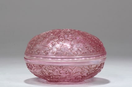 A GLASS 'DRAGON' BOX AND COVER