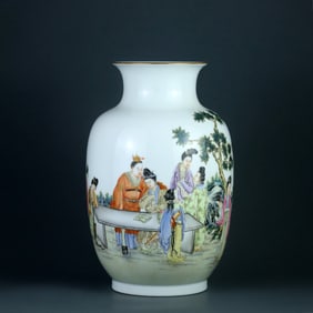 A FAMILLE ROSE 'FIGURAL' VASE