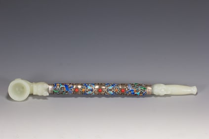 Jade Inlaid Blue Enameled Carved Bat and Flower Pattern Tobacco