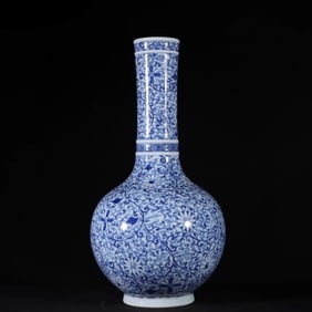 Blue and White Flower Pattern Porcelain Vase