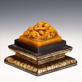 Shoushan Tianhuang Carved Dragon Stone Seal
