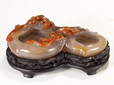 Agate Carved Dragon and Peach Shape Washer