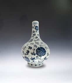 Blue and White Flower Pattern Porcelain Vase
