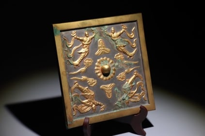 Gilt Bronze Carved Flying Beauty Pattern Mirror