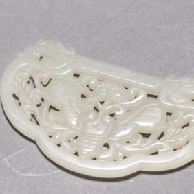 Jade Carved Flower with Butterfly Pattern Longevity Lock