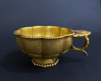 Gilt Bronze Carved Character Story Pattern Lotus Flower Shape Bowl