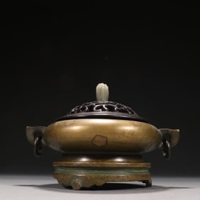Bronze Double Ears Incense Burner and Jade Carved Buddha Hand Fruit Shape Lid