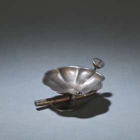 Silver Carved Lotus Flower Shape Washer