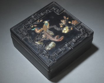 Pair of Red Sandalwood Multi GemStone Inlaid Carved Flower and Bird Pattern Lid Box