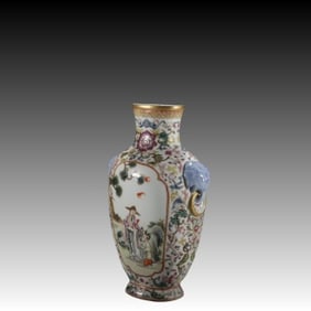 Famille Rose Pine Tree and Character Pattern Porcelain Vase