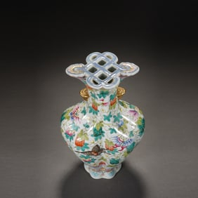 Famille Rose Flower with Butterfly Pattern Porcelain Vase