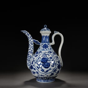 Blue and White Flower and Peach Pattern Porcelain Pot