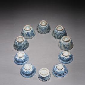 Group of Ten Blue and White Flower Pattern Porcelain Bowl