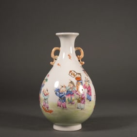 Famille Rose Playing Children Pattern Porcelain Vase