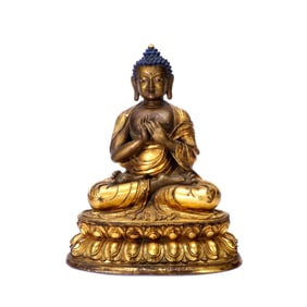 A GILT BRONZE FIGURE OF BUDDA
