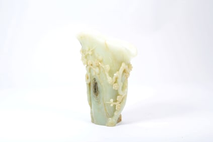 A JADE 'PLUM BLOSSOM' CUP
