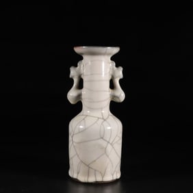 A GE VASE