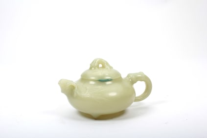 A JADE BAMBOO CARVED POT