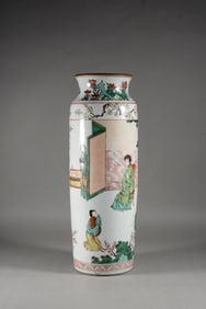 A WUCAI 'FIGURAL'VASE
