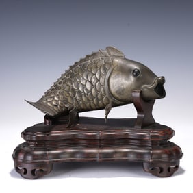 Bronze Carved Fish Shape Ornament
