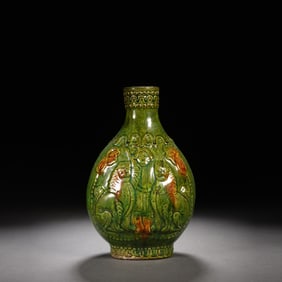 Sancai Carved Character Pattern Pottery Pot