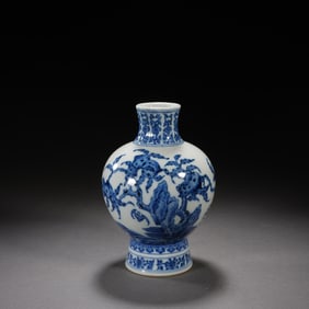 Blue and White Peach and Bat Pattern Porcelain Vase