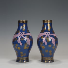 Pair of Famille Rose Gold Drawing Flower Pattern Porcelain Vase