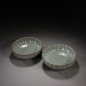 Pair of Ge Ware Porcelain Washer