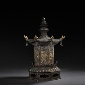 Silver Carved Buddha Pattern Buddha Niche