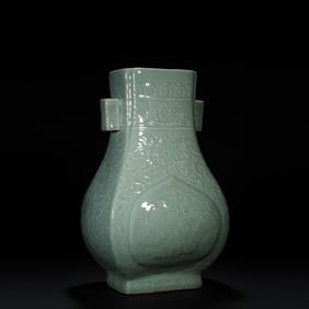 Light Grey Glazed Carved Flower Pattern Porcelain Zun