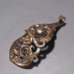 Bronze Gold and Silver Inlaid Carved Beast Pattern Dragon Shape Belt Hook