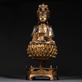 Gilt Bronze GuanYin Figure