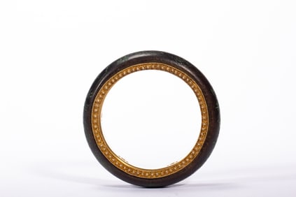 Agarwood Inlaid Gilt Bronze Carved Poetry Pattern Bangle