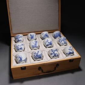 Group of Twelve Blue and White Flower Pattern Porcelain Cup