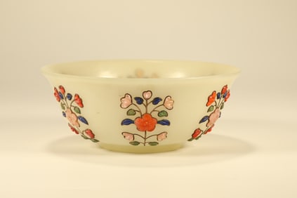 Jade Inlaid Gem Stone Carved Flower Pattern Bowl