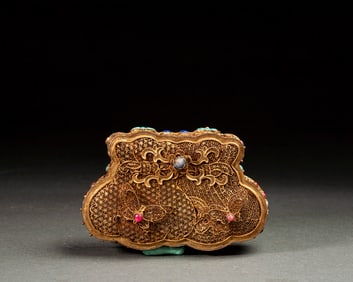 Gilt Bronze Inlaid Gem Stone Carved Flower with Butterfly Pattern Lid Box