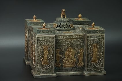 Gilt White Bronze Carved Buddha Pattern Lid Box