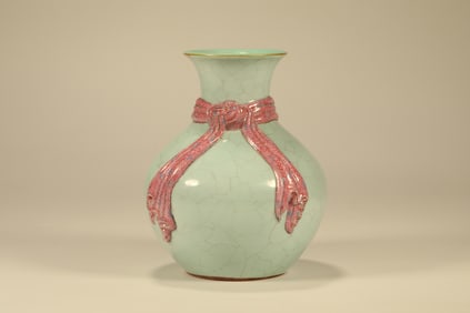 Famille Rose Flower Pattern Porcelain Zun