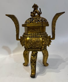Gilt Bronze Carved Flower Pattern Double Ears Incense Burner and Lion Shape Lid