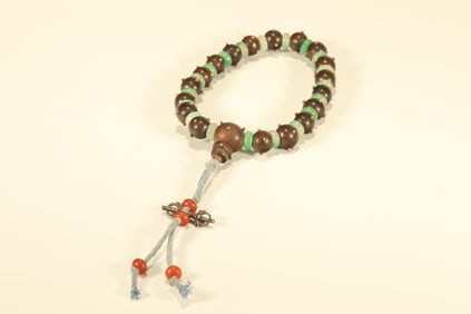 Agarwood Eighteen Praying Bead Bracelet