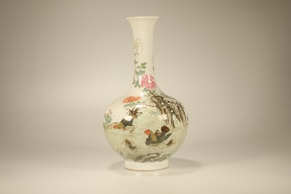 Famille Rose Flower and Chicken Pattern Porcelain Vase