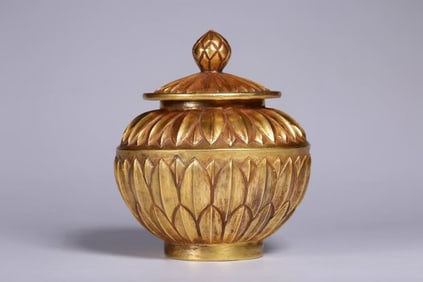 Solid Gold Carved Flower Pattern Lid Pot