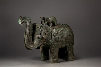 Chinese Bronze Carved Beast Face Pattern Elephant Shape Figure