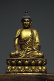 Gilt Wood Carved Sakyamuni Figure