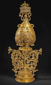 Gilt Bronze Carved Buddha and Flower Pattern Buddha Niche