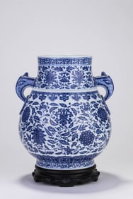 A Porcelain Blue and White Interlock Branches Elephant Vase