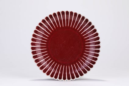 A Porcelain Red-Glazed Lobed Dish