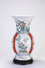 A Porcelain Fmaille-Rose Bird and Floral Theme Vase